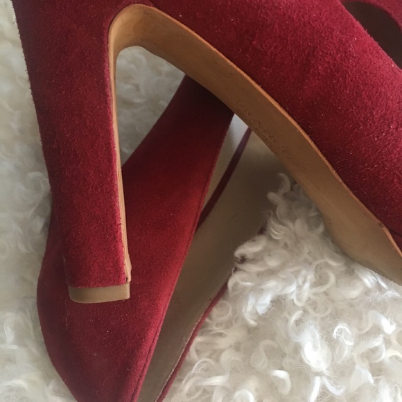 Franco Sarto Red Suede Heels - Picture 3 of 5